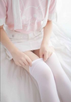 在晚上又痛又叫的打扑克观看软件_DVD免费全集观看