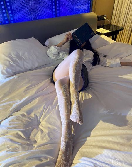 碰一下就高潮的女人叫什么_蓝光在线观看电视