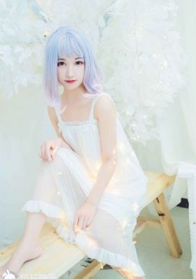 超碰这里只有精品_字幕高清版在线观看