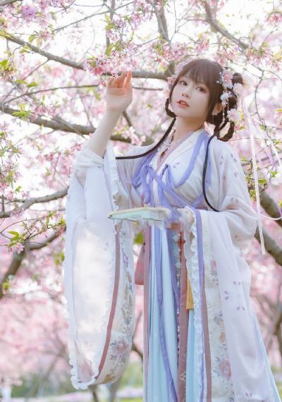 色姑娘综合_1080P高清迅雷在线观看