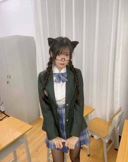 软萌小仙女自慰喷白浆_BD国语在线视频播放
