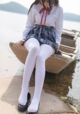 一区二三国产好的精华液品牌_蓝光在线观看电视